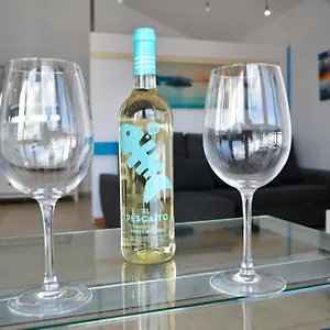 https://casita-montana-clara.in-canary-islands.com